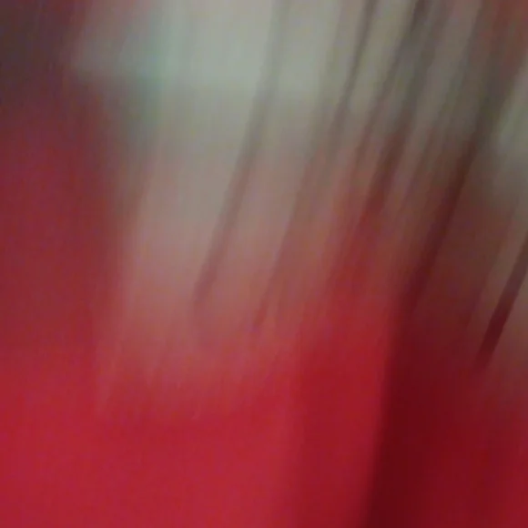 Gucci Red Sweatshirt with Green and Black Accents - Picture 5 of 7